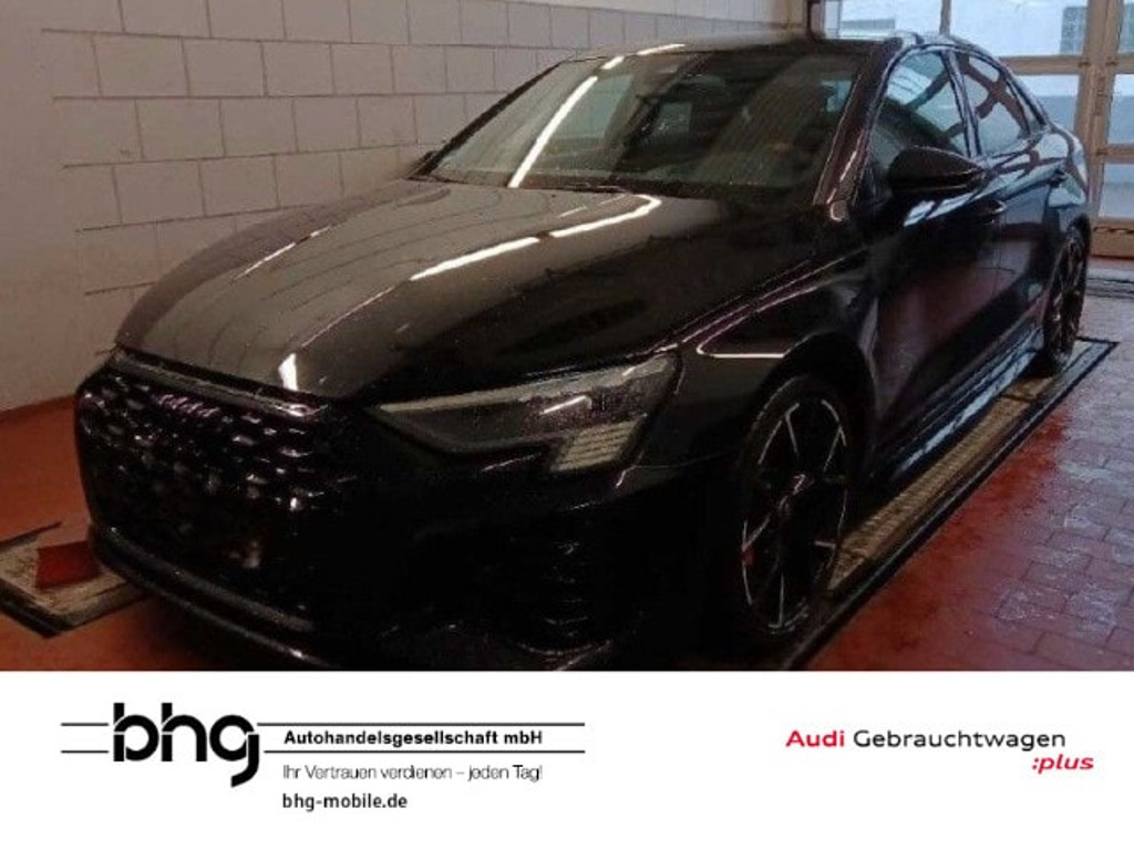 Audi RS3 Sedan Quattro S-Tronic