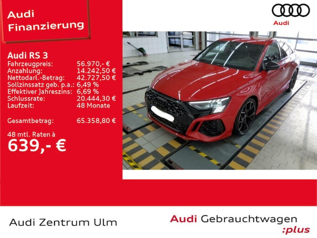 Audi RS3 Sedan Quattro S-Tronic