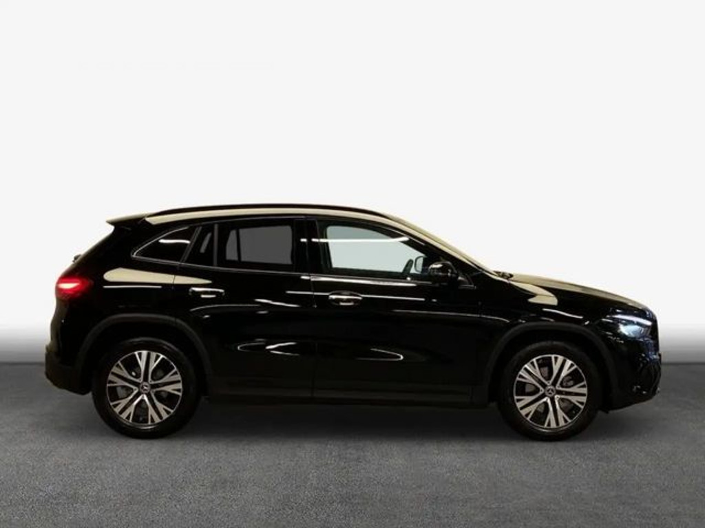 Mercedes-Benz GLA-Klasse GLA 200 GLA