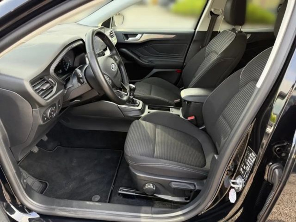 Ford Focus EcoBoost Wagon Titanium