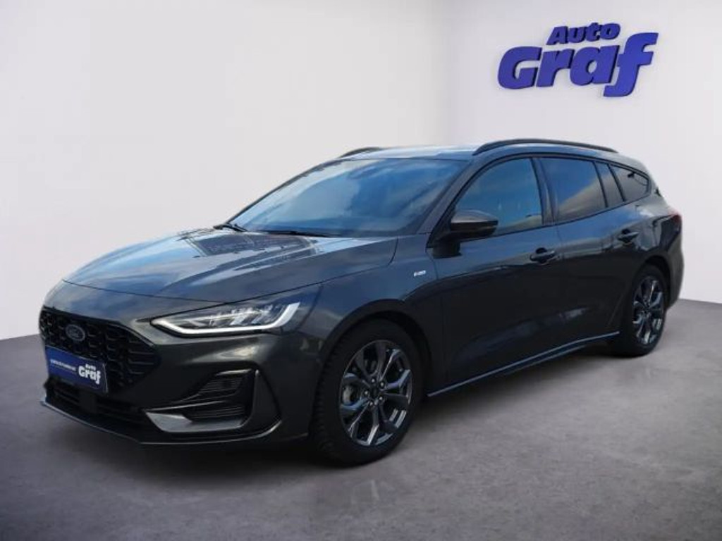 Ford Focus EcoBoost Wagon ST Line Vignale