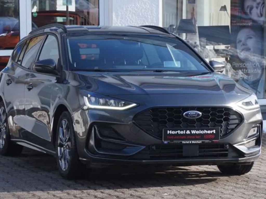 Ford Focus EcoBoost Wagon ST Line
