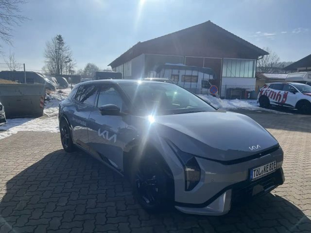 Kia EV4