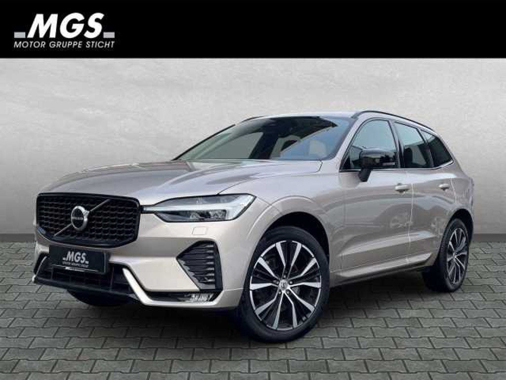 Volvo XC60 AWD Plus Dark