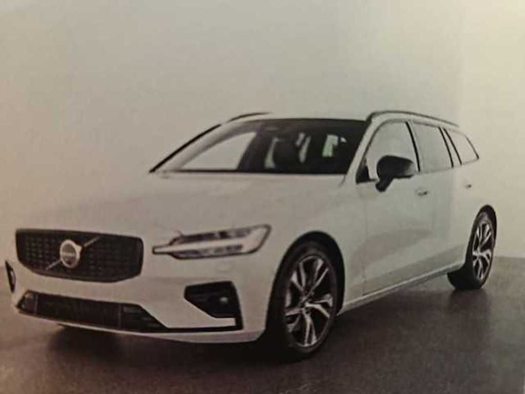 Volvo V60 Plus Dark