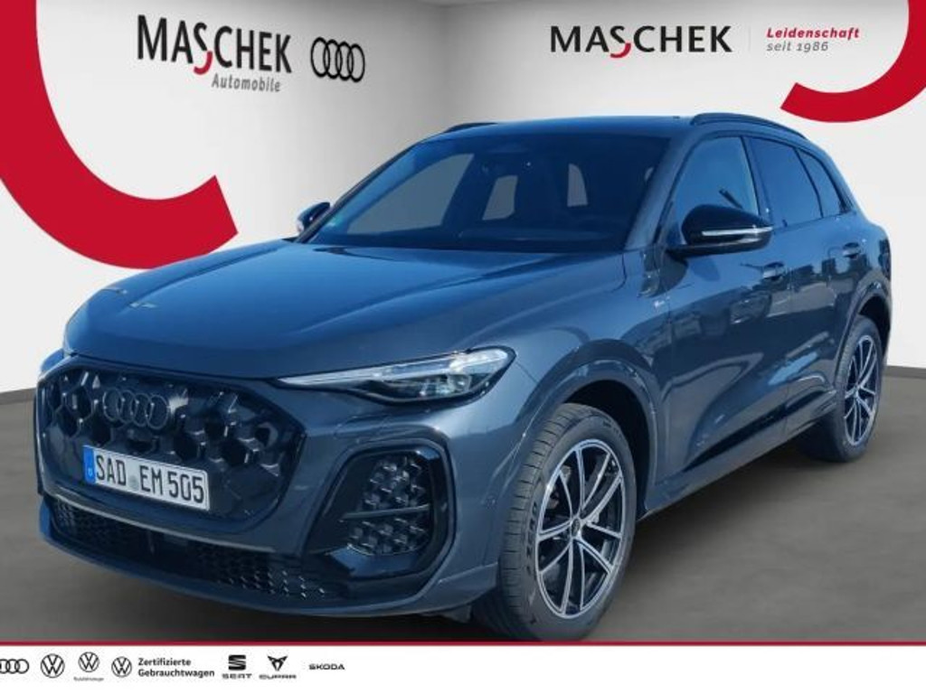 Audi Q5 S-Line 2.0 TDI