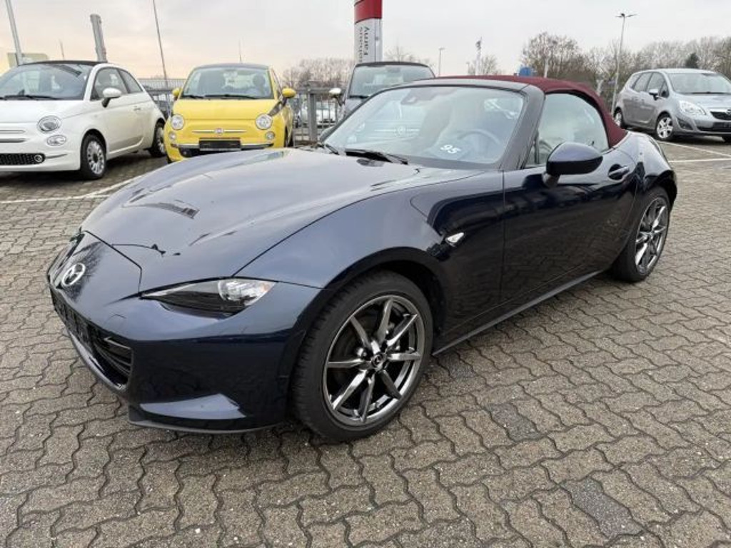 Mazda MX-5 SkyActiv Advantage