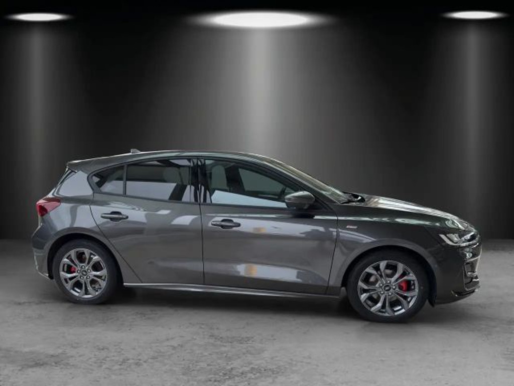 Ford Focus ST Line