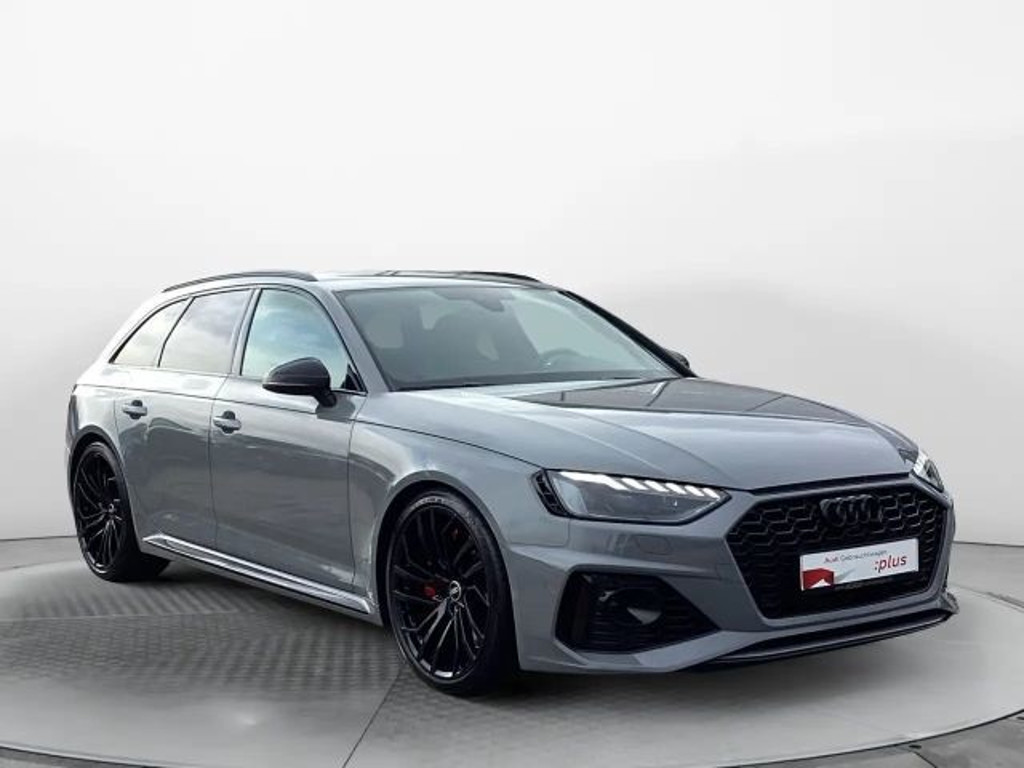 Audi RS4