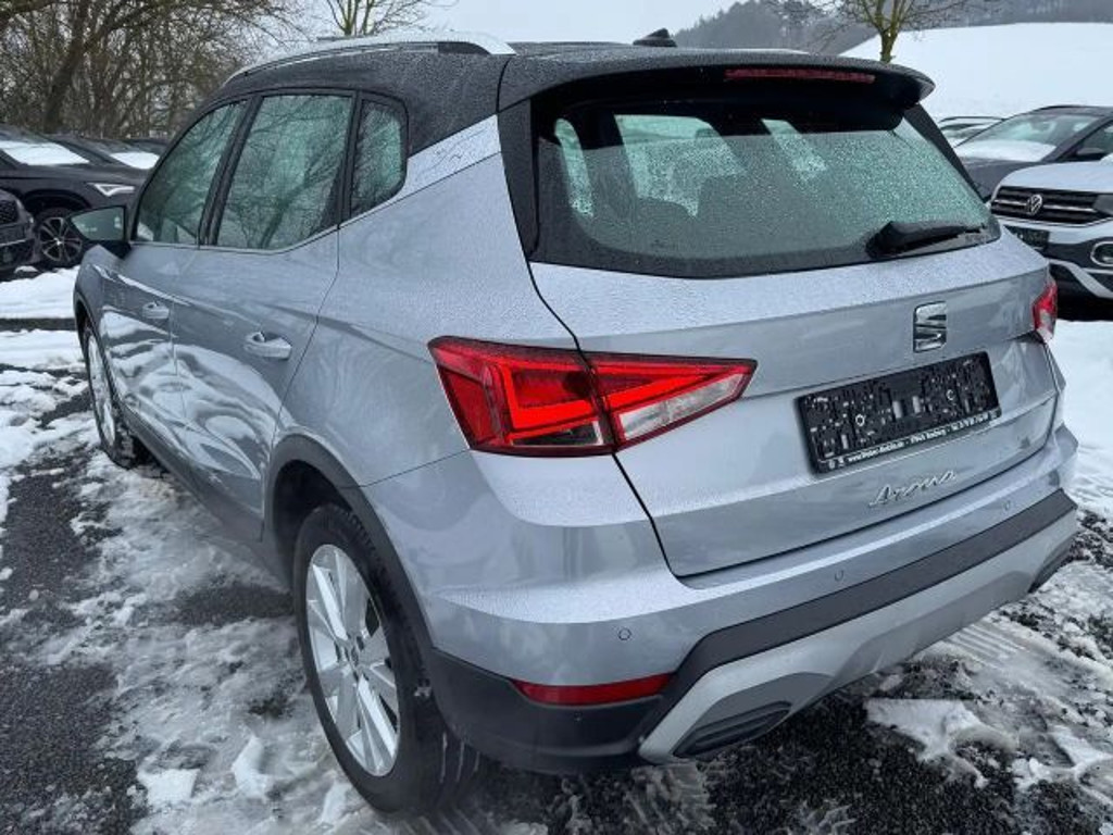 Seat Arona