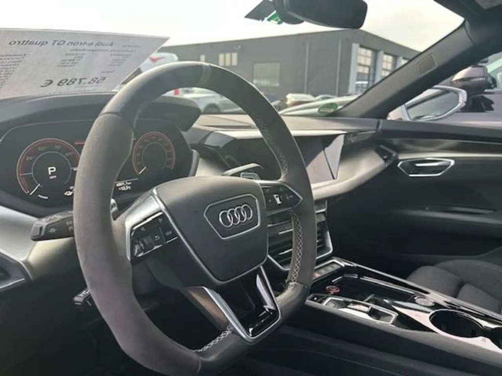 Audi e-tron GT