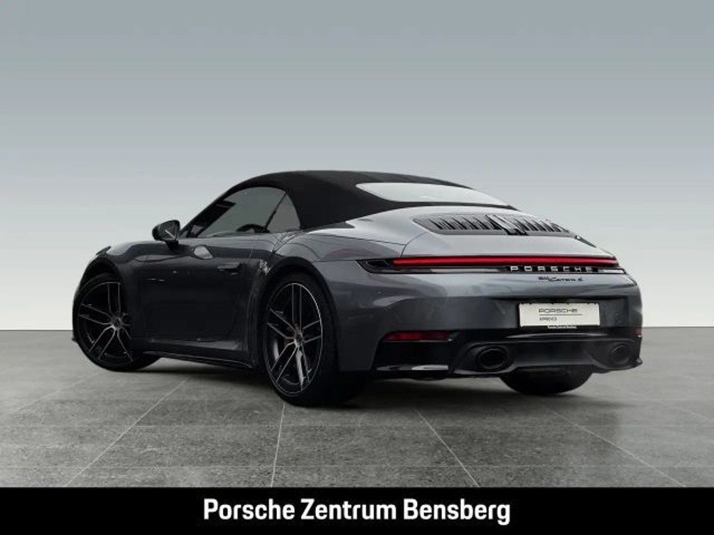 Porsche 992 S Cabrio Carrera