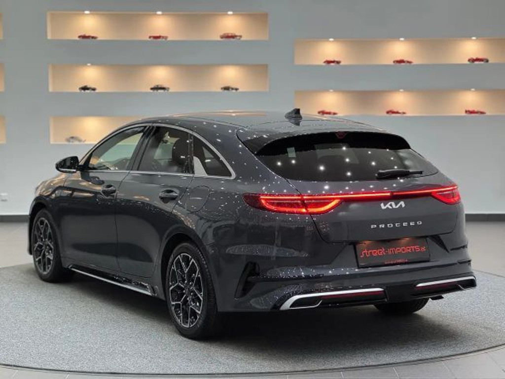 Kia ProCeed