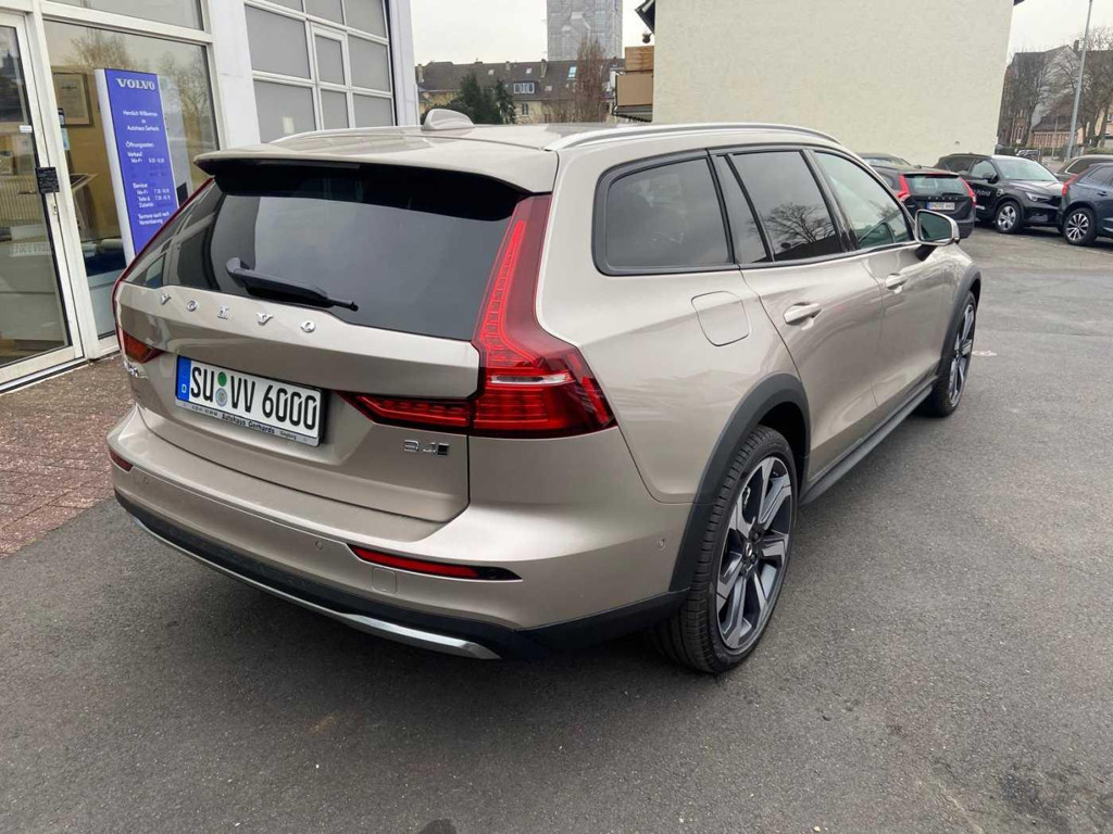 Volvo V60 Cross Country