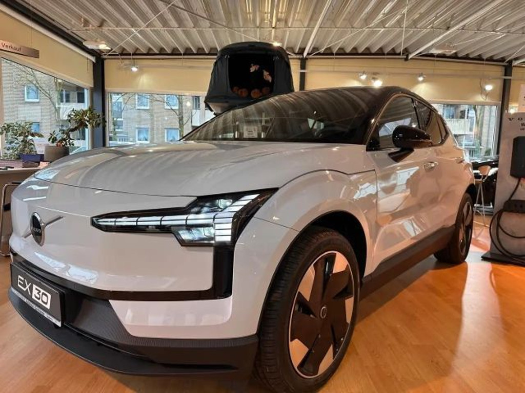 Volvo EX30 Plus Achterwielaandrijving