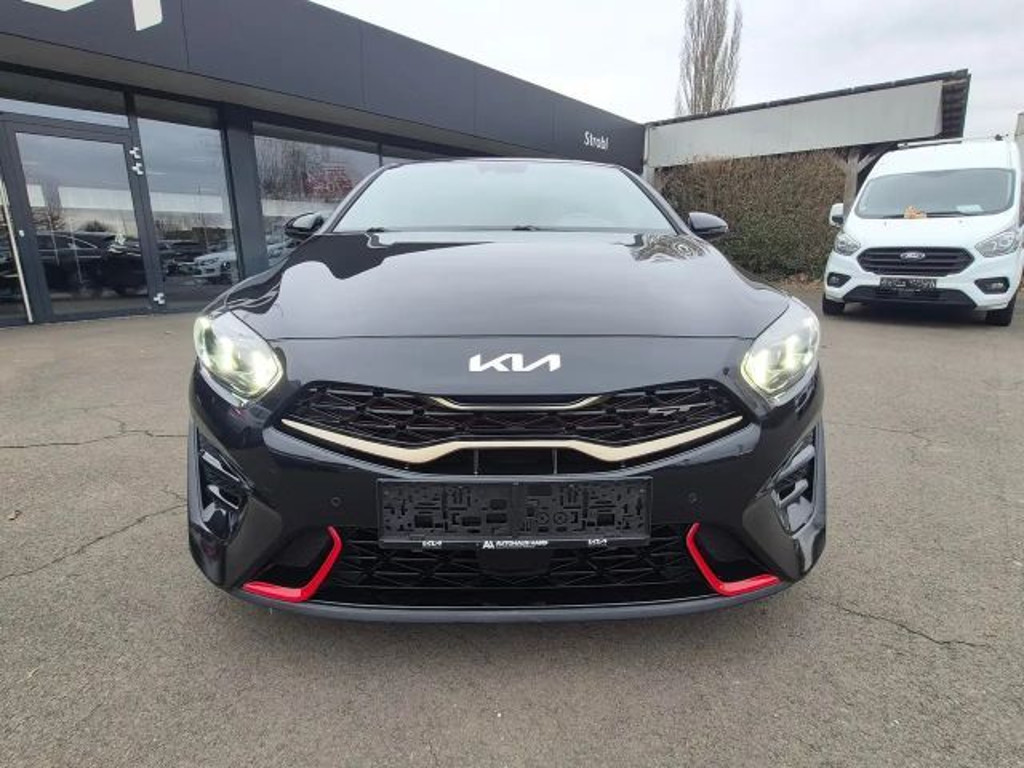 Kia ProCeed