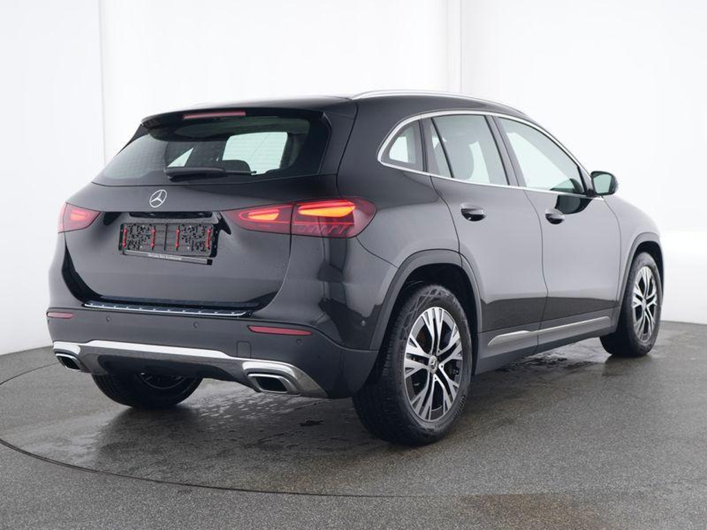 Mercedes-Benz GLA-Klasse GLA 200 Progressive GLA 200 d