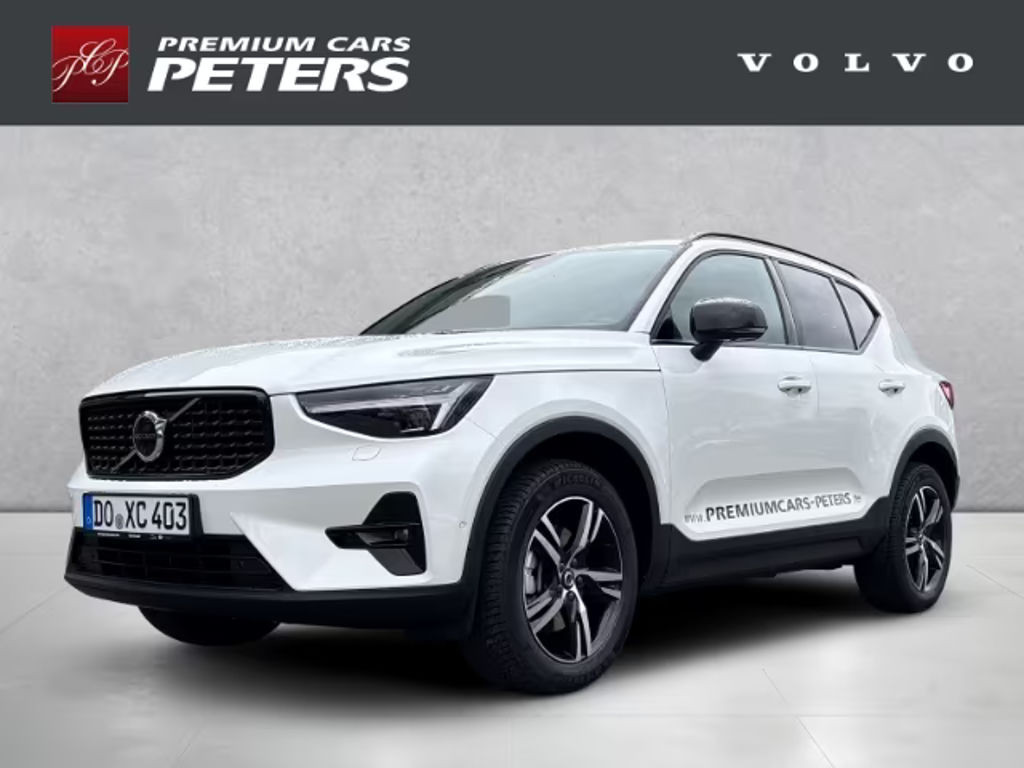 Volvo XC40 Plus Dark