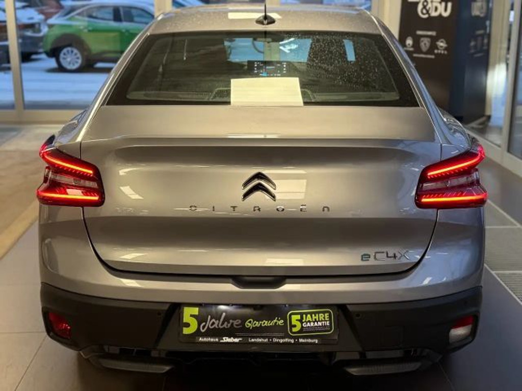 Citroën E-C4 X