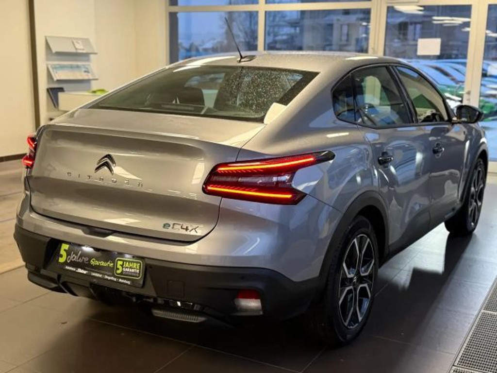 Citroën E-C4 X