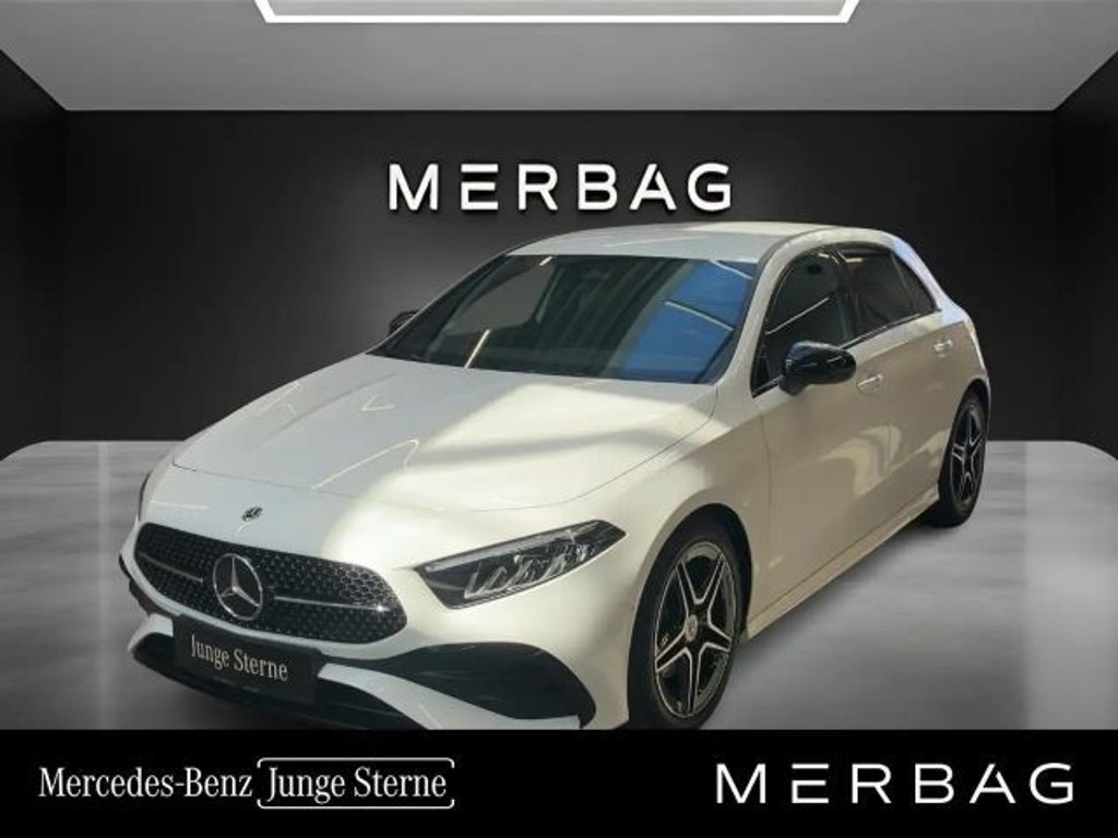 Mercedes-Benz A-Klasse A 180 AMG Line A 180 d