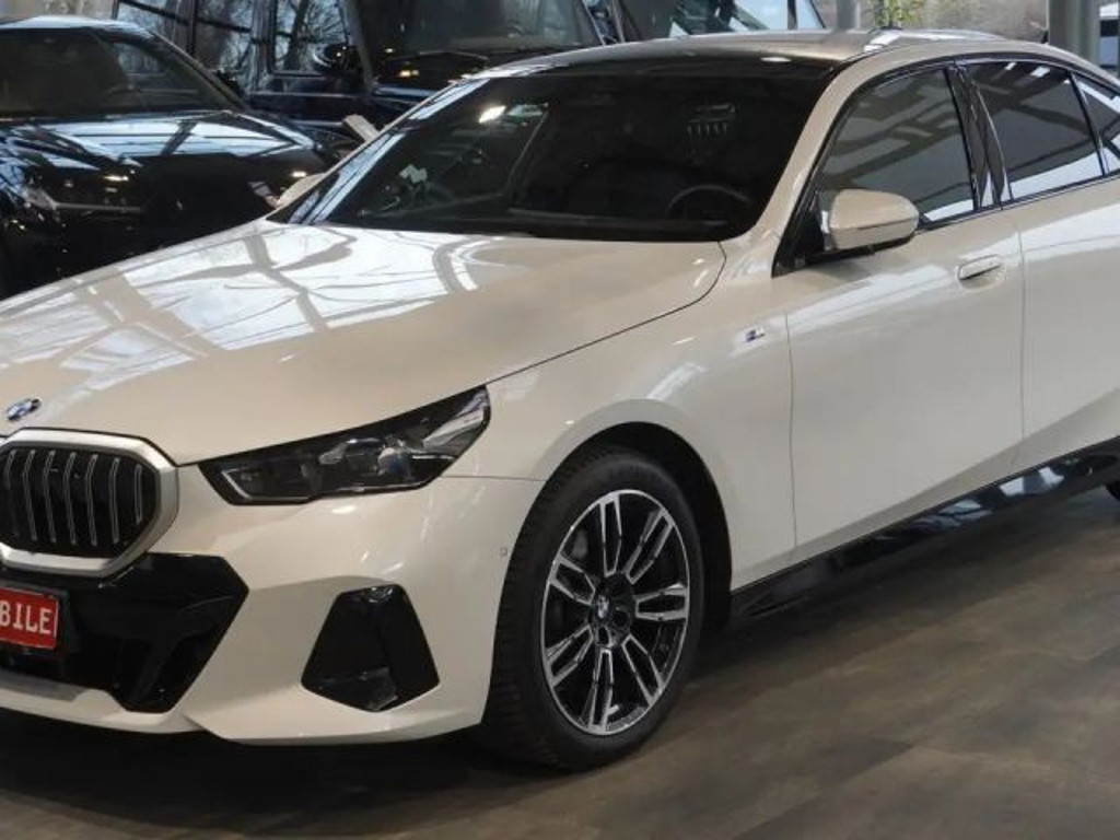 BMW 5 Serie 520 M-Sport Sedan 520i