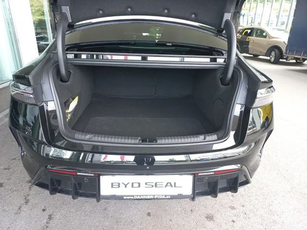 BYD Seal