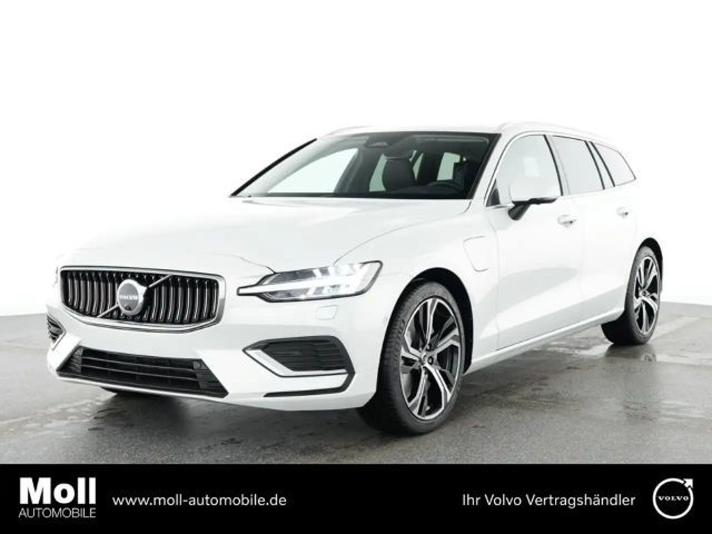 Volvo V60 AWD Hybrid Recharge Plus Bright