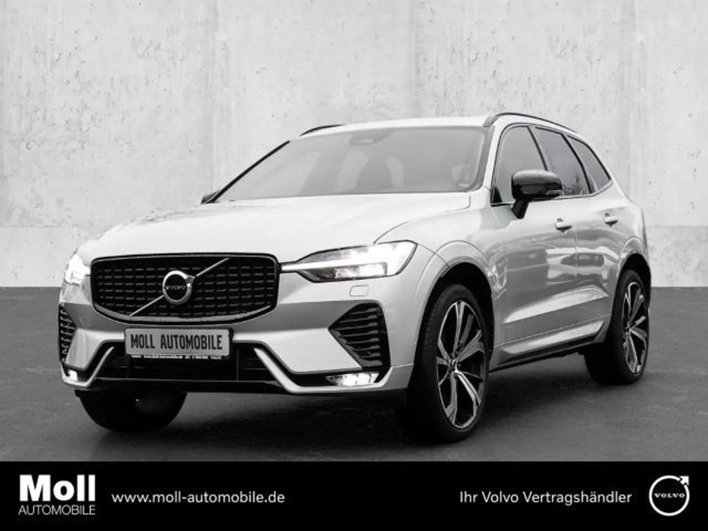 Volvo XC60 Plus Dark