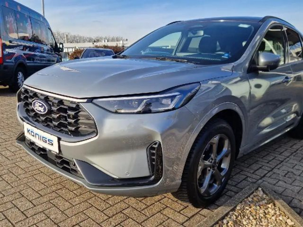 Ford Kuga ST Line Hybrid