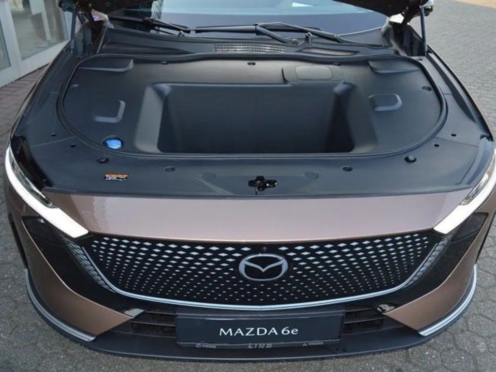 Mazda 6e