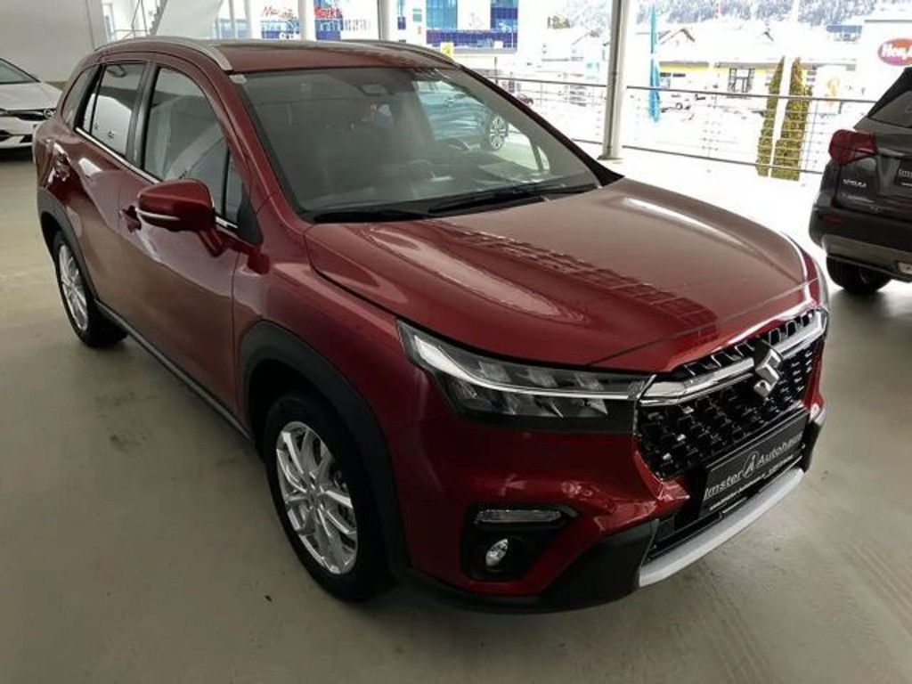 Suzuki S-Cross