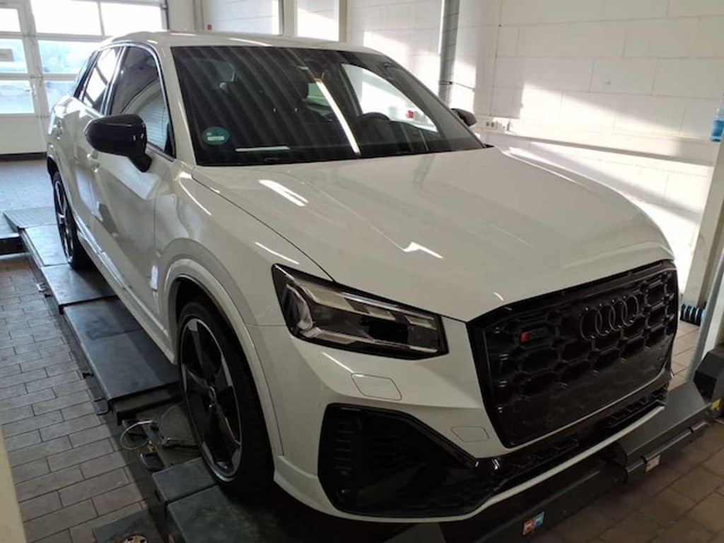 Audi SQ2