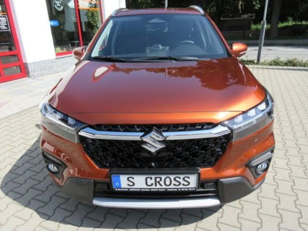 Suzuki S-Cross