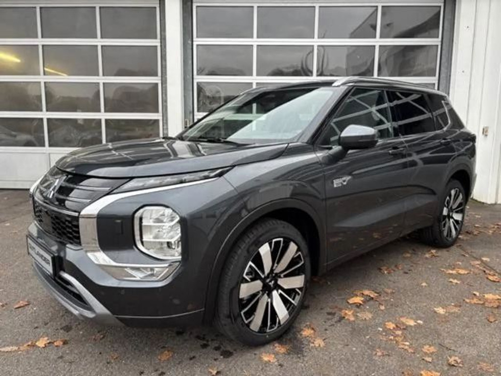 Mitsubishi Outlander PHEV 4WD
