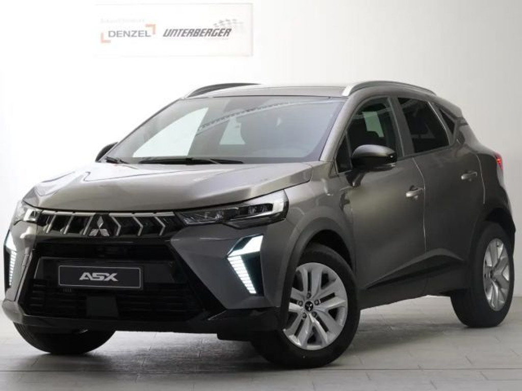 Mitsubishi ASX Invite