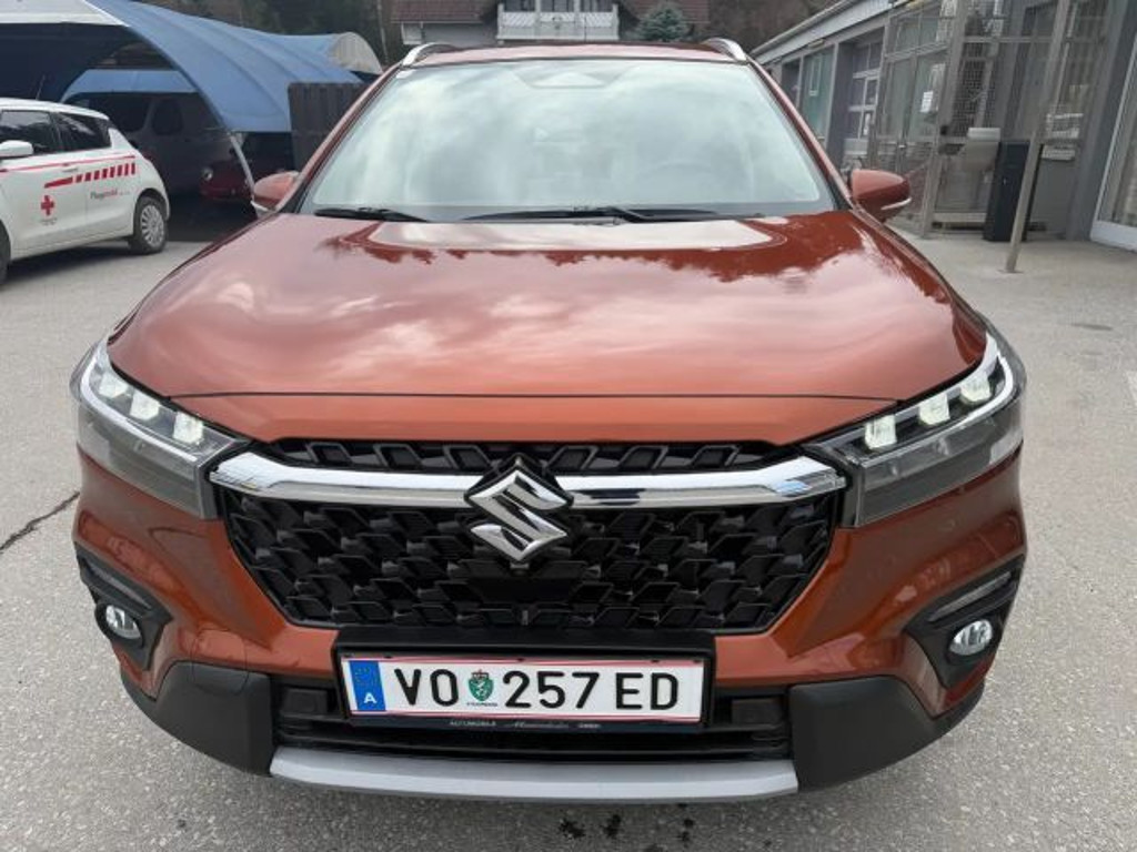 Suzuki S-Cross