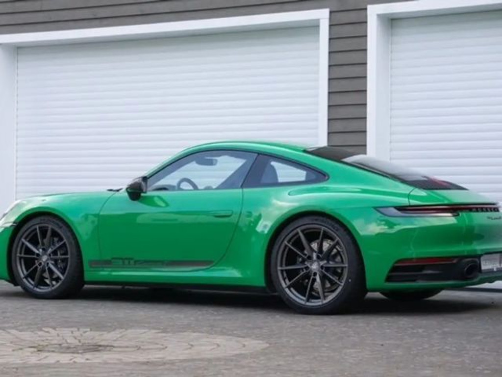 Porsche 992