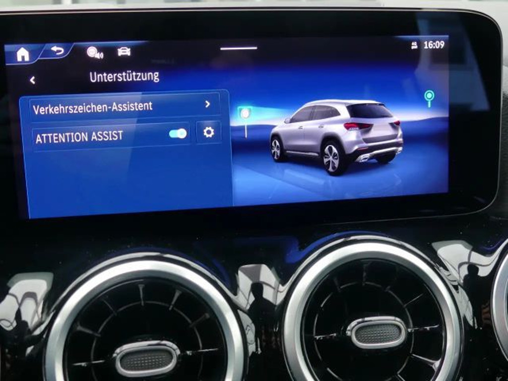 Mercedes-Benz GLA-Klasse