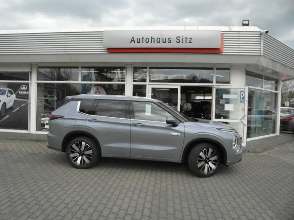 Mitsubishi Outlander PHEV