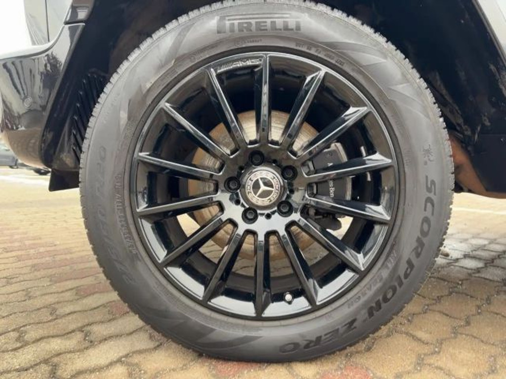 Mercedes-Benz G-Klasse