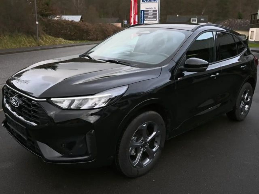 Ford Kuga ST Line Hybrid