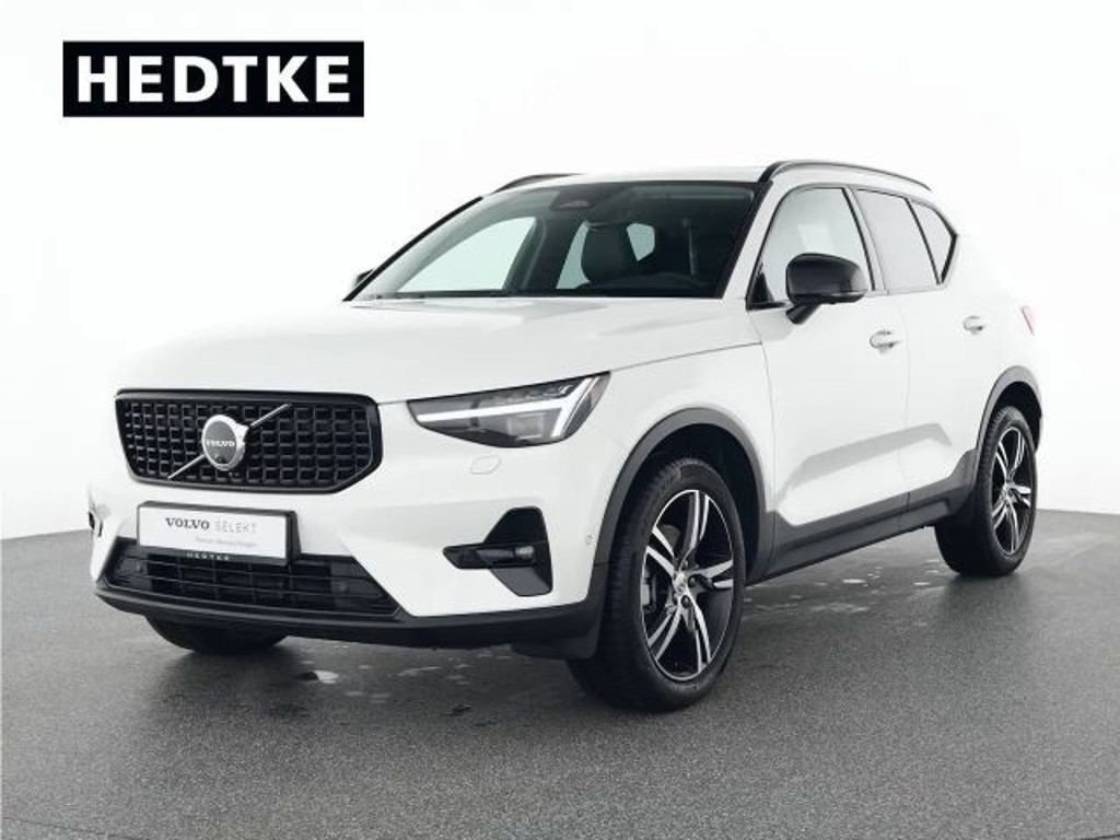 Volvo XC40 Geartronic Plus Dark