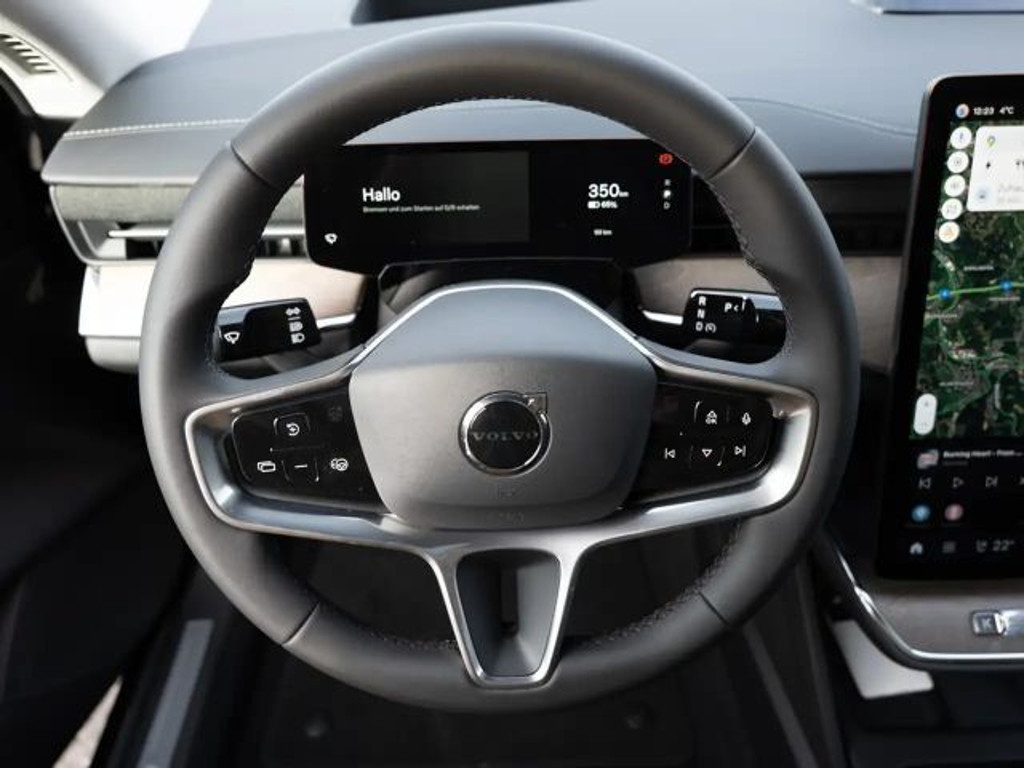 Volvo ES90