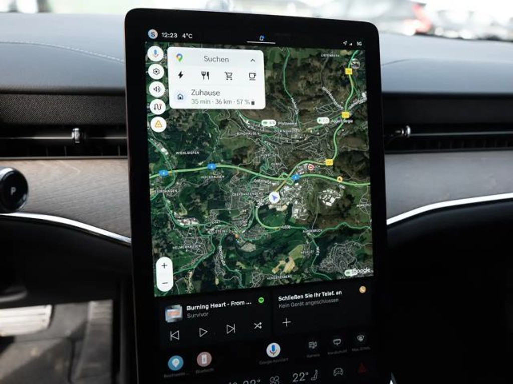 Volvo ES90