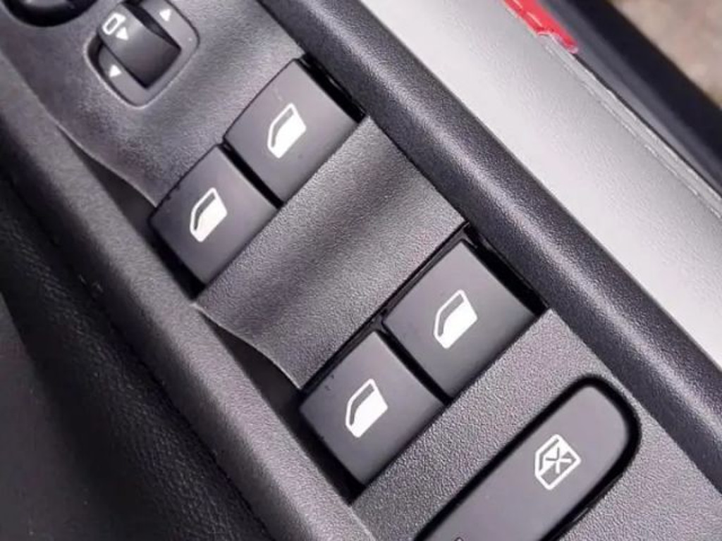 Citroën C3 Aircross Hybrid Max