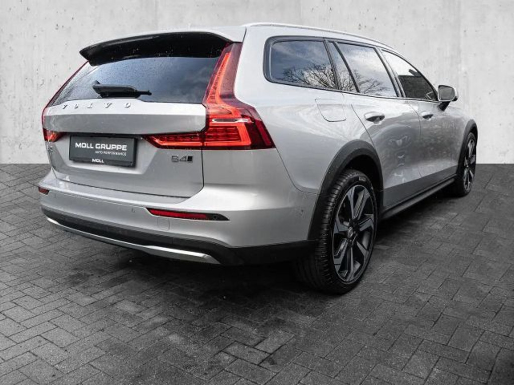 Volvo V60 Cross Country