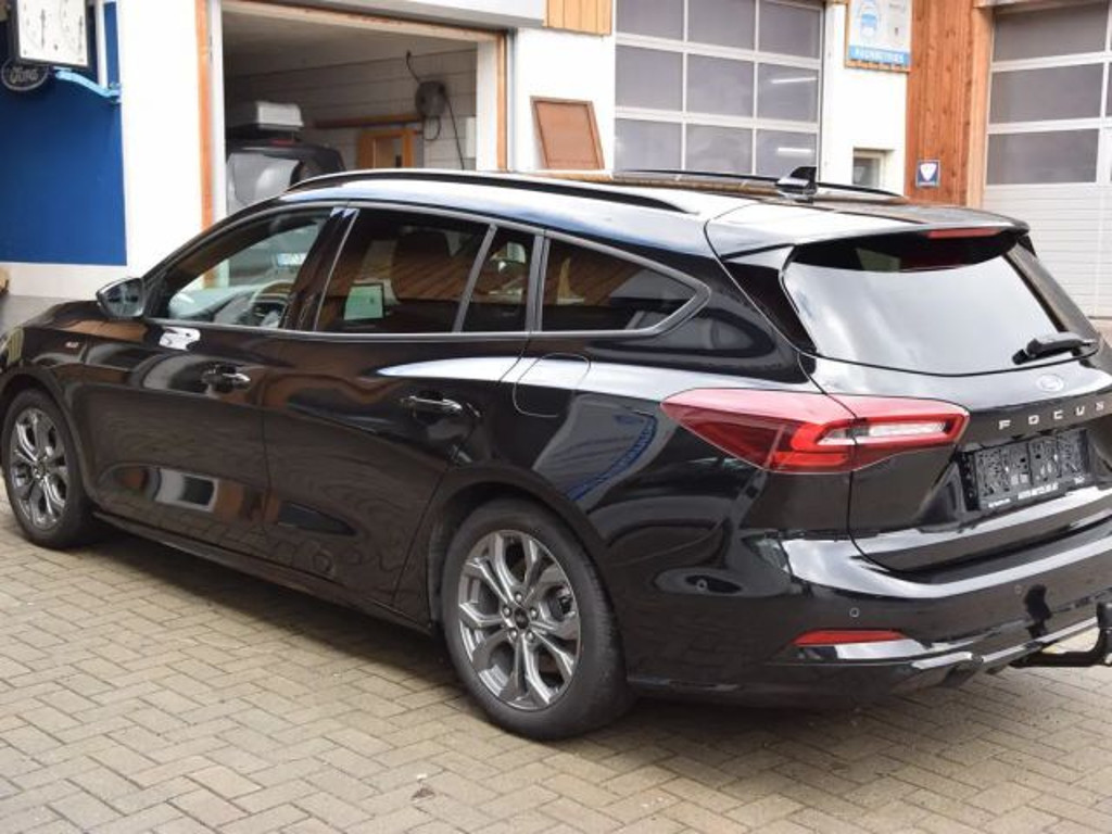 Ford Focus **ACC**AHK**LED**Schiebedach**Kamera**
