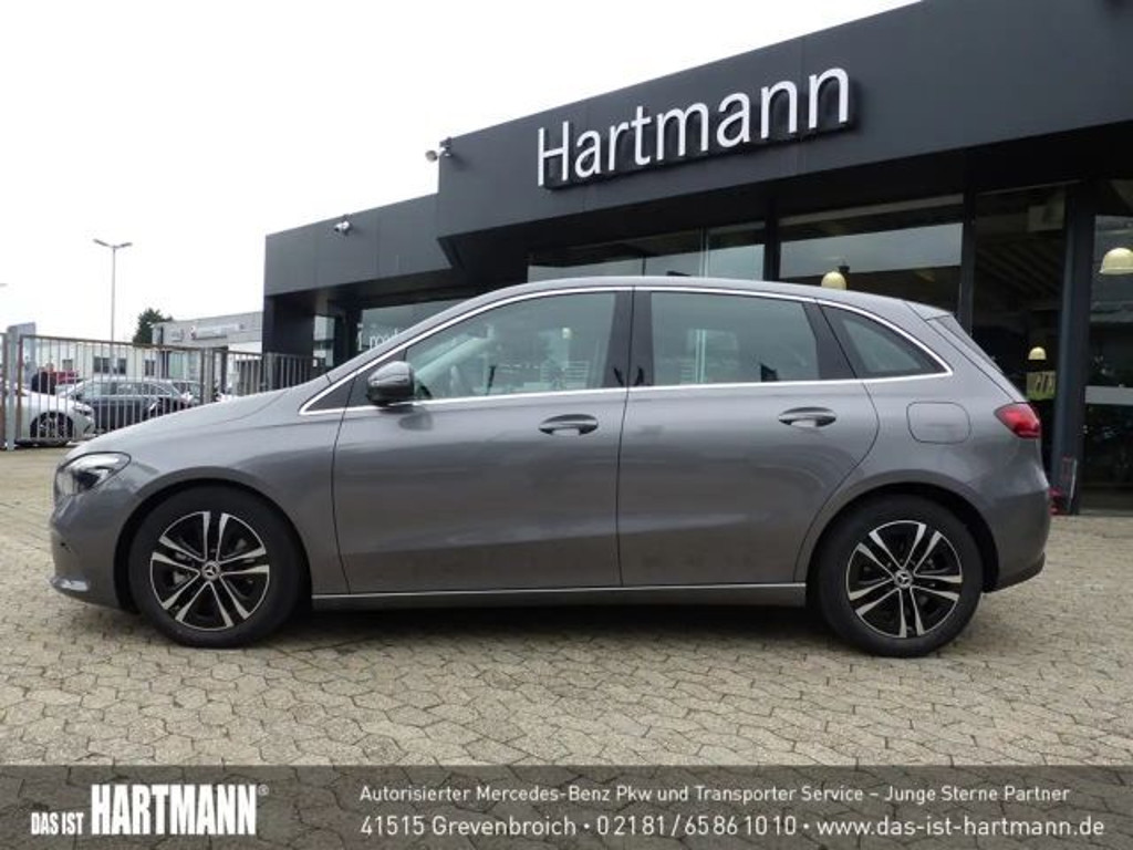 Mercedes-Benz B-Klasse B 180 Progressive Sedan