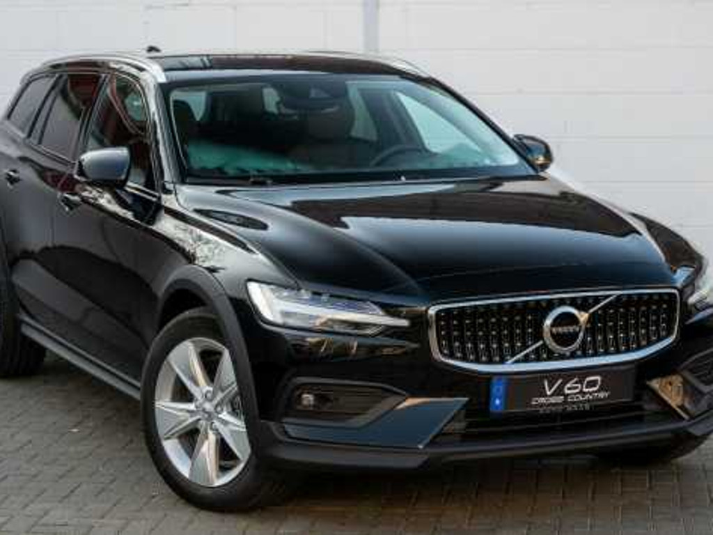 Volvo V60 Cross Country AWD
